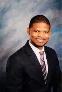 Dr. Evert Cowan, DDS