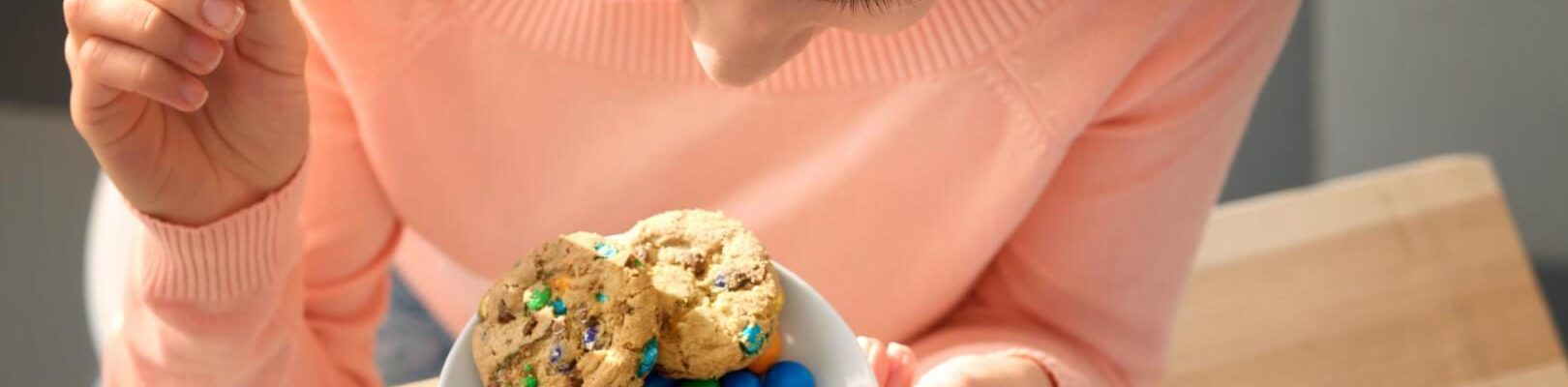 Cookie-MMs-Eating-Girl-scaled-minified