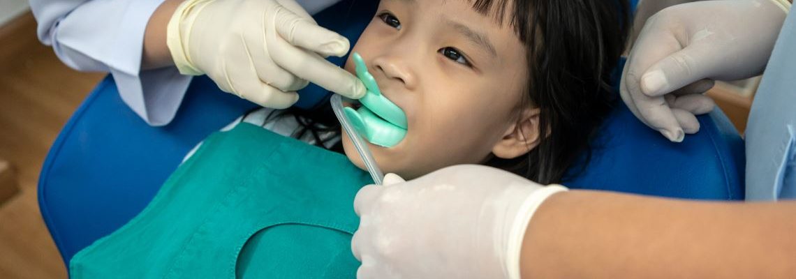 fluoride-treatment-to-protect-your-smile